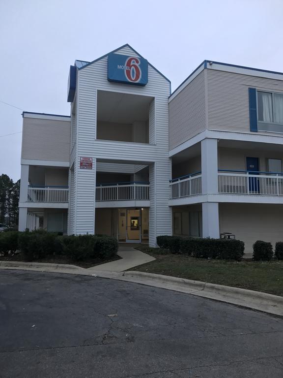 Motel 6-Raleigh, Nc - North Exteriör bild