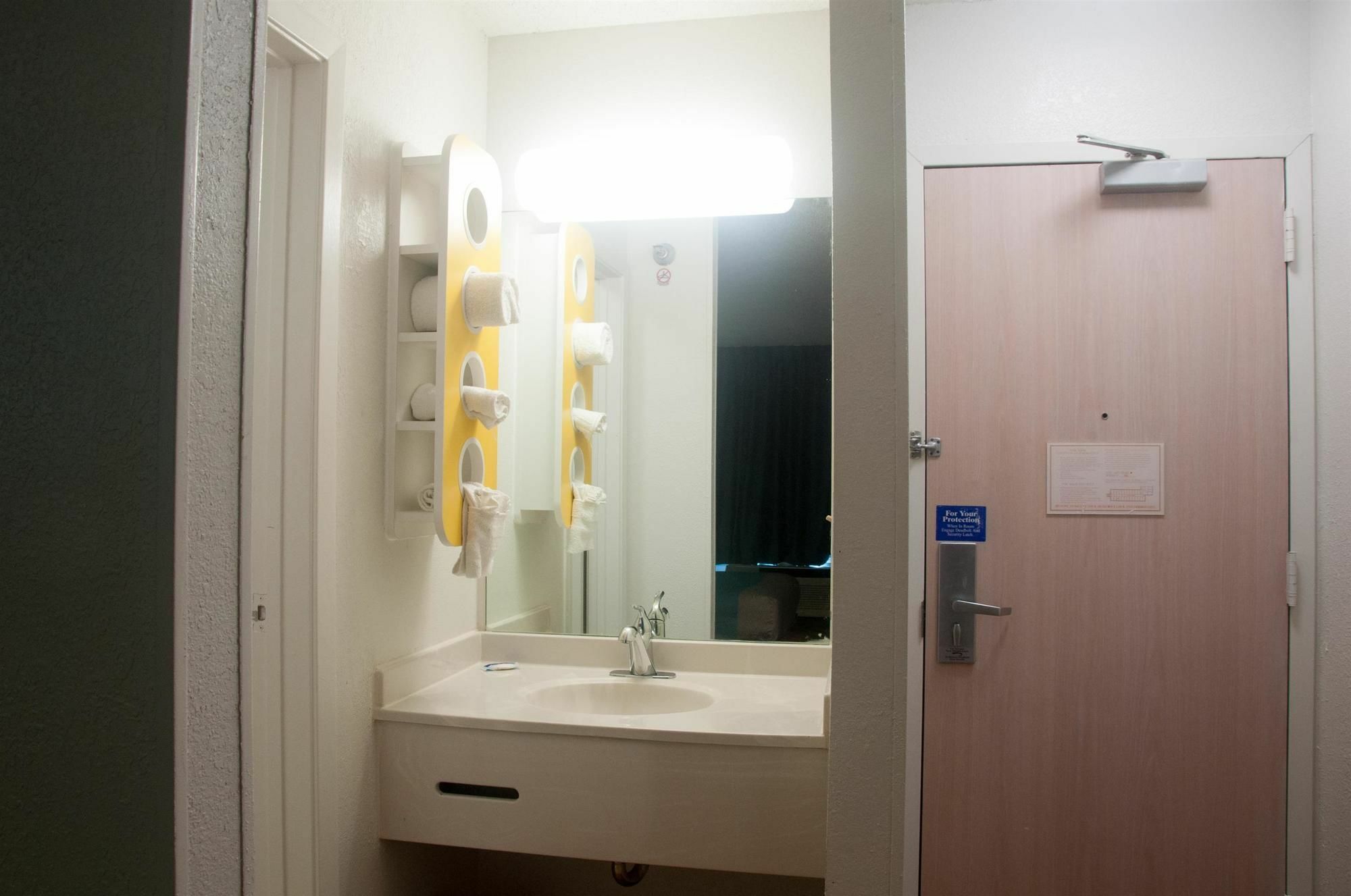Motel 6-Raleigh, Nc - North Exteriör bild